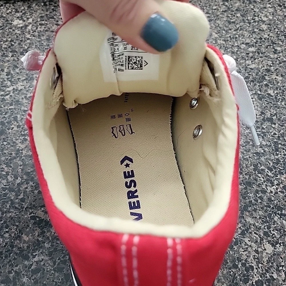 Converse all stars